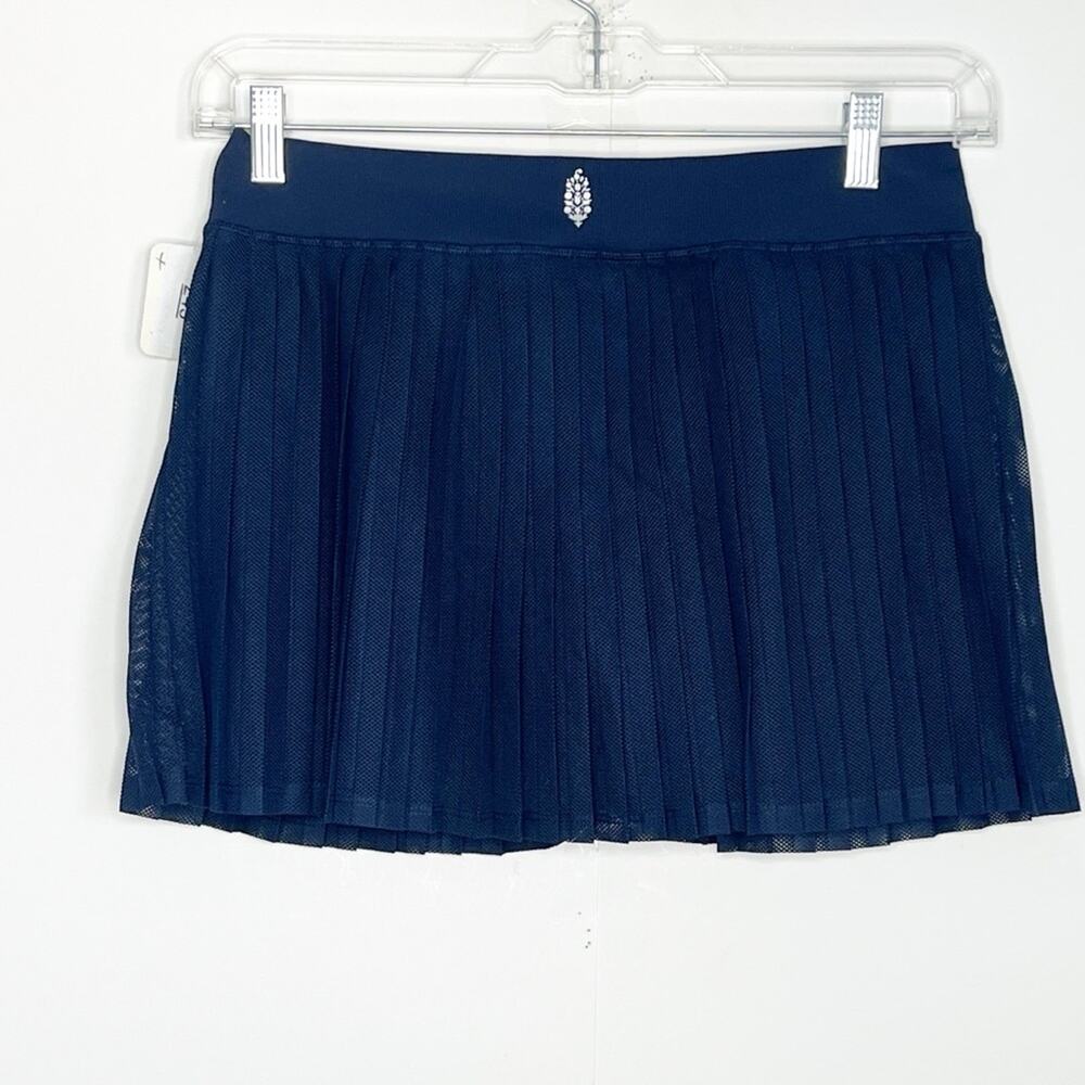 Free People Movement Rally Ruffle Mini Skort Size XL - Picture 9 of 9